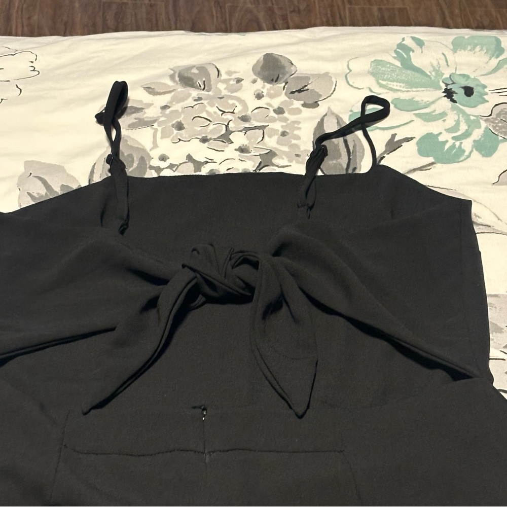 Jumpsuit - Picture 3 of 4